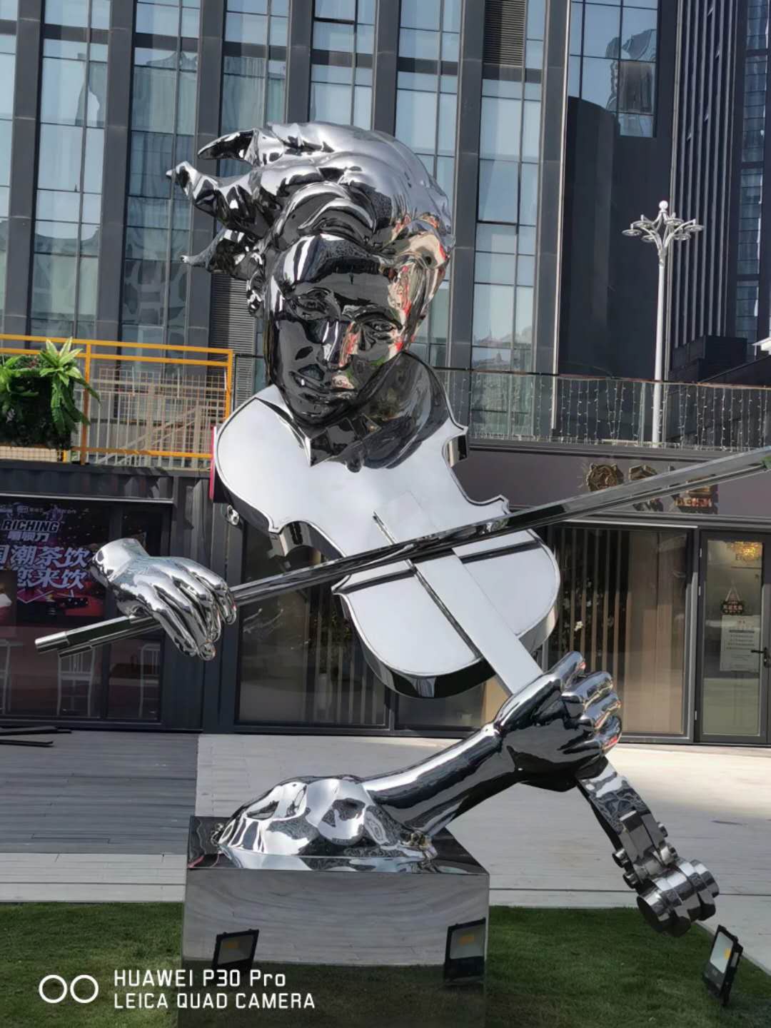 上海不銹鋼雕塑定制