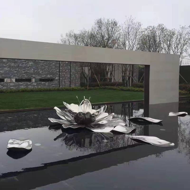 不銹鋼雕塑公司